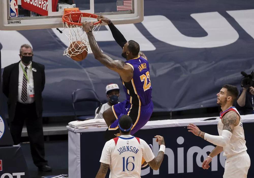 NBA最佳阵容！名记晒个人票选：库里一阵 詹姆斯三阵 无杜兰特哈登