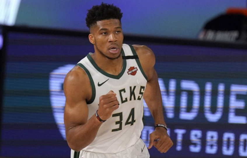 今日NBA:欧洲双星合砍69分21板11助,字母哥一大数据超詹姆斯3次