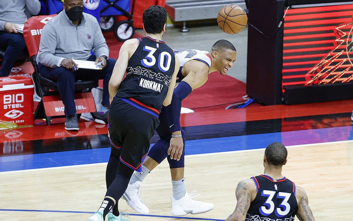 10中2，17中7，NBA历史倒数第一！这才是哈登杜兰特抛弃你的原因