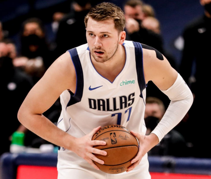 25分惨败！NBA变天：西部3场2-2，1场2-1，2大巨星受伤改变格局