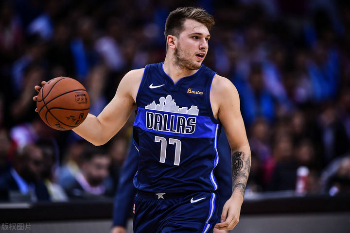 今日NBA：纳什否认字母垫脚，黄蜂对铂金感兴趣，伦纳德力劈华山