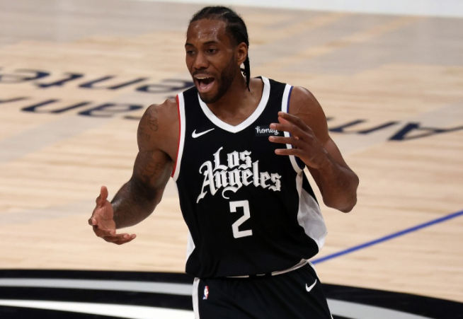 快船官宣：小卡无限期缺席季后赛！詹姆斯怒撕NBA：都不听我的